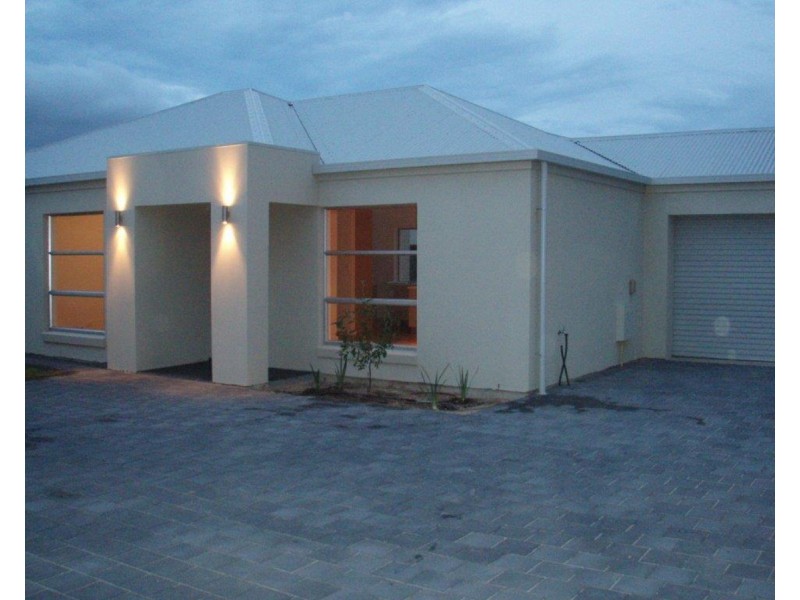 2/48 Mooringe Avenue, North Plympton SA 5037