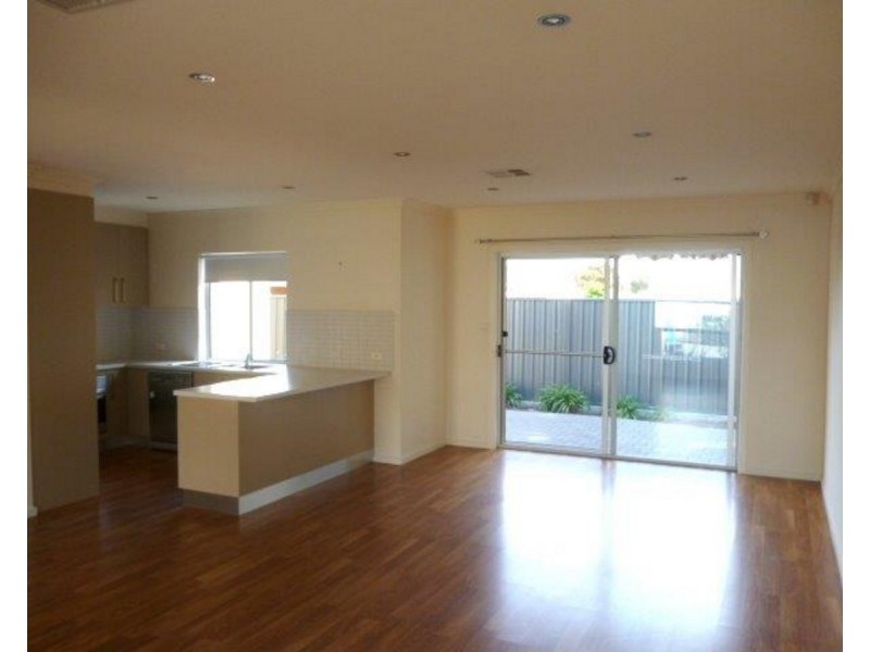 2/48 Mooringe Avenue, North Plympton SA 5037