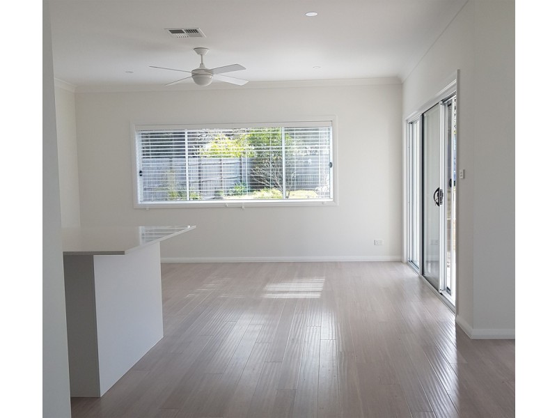 58 Abbott Road, North Curl Curl NSW 2099