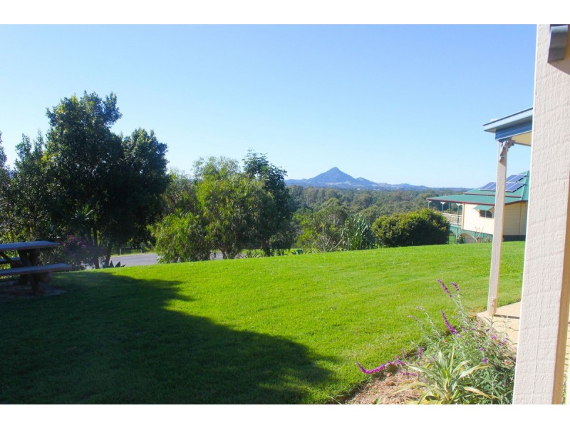 18 Myrtle Court, Black Mountain QLD 4563