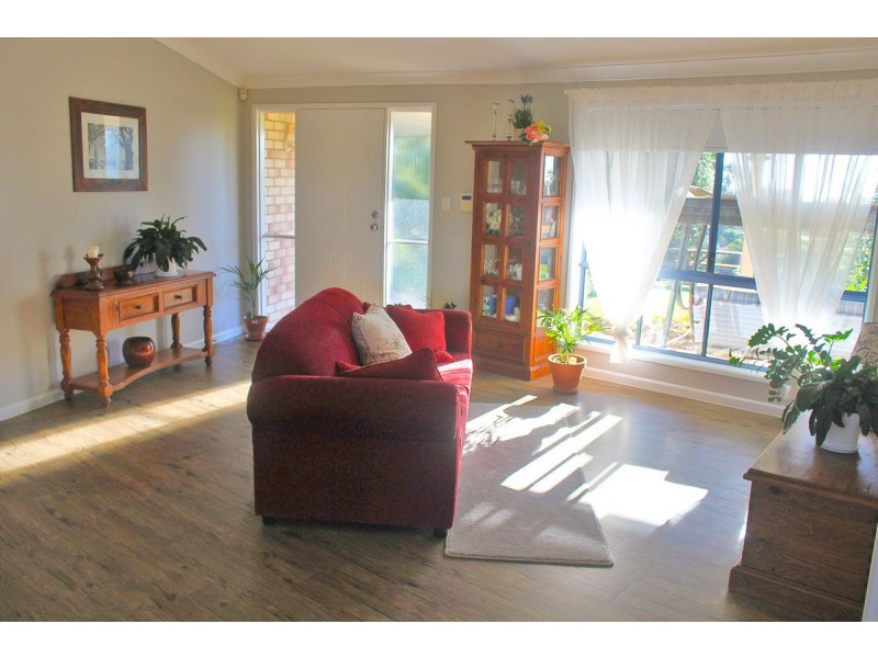 18 Myrtle Court, Black Mountain QLD 4563