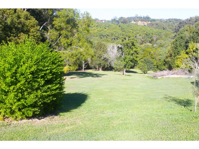 18 Myrtle Court, Black Mountain QLD 4563