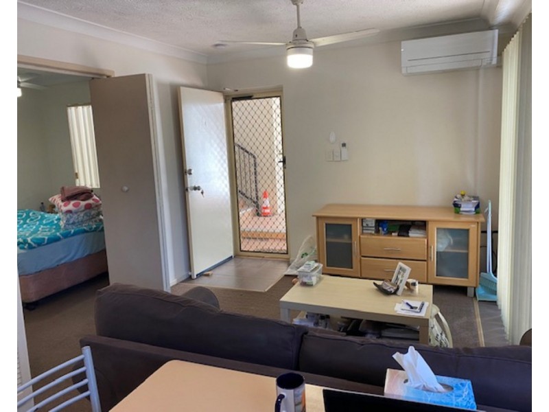 4/63 Queen Street, Southport QLD 4215