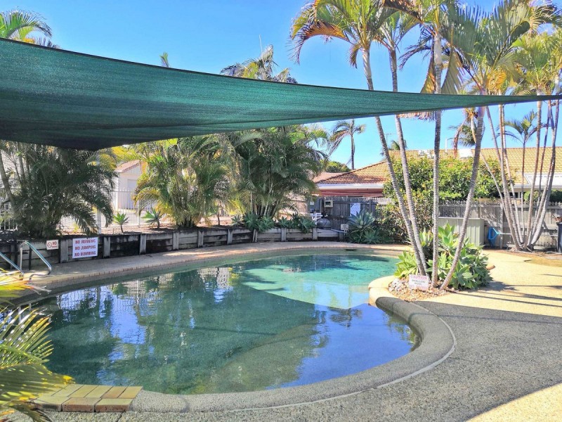 15/16 Stay Place, Carseldine QLD 4034