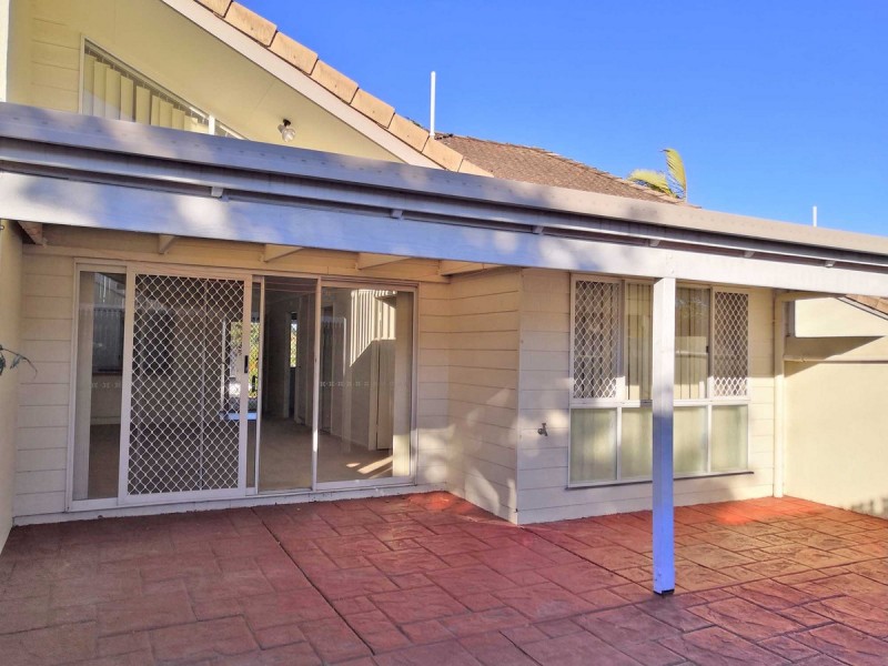 15/16 Stay Place, Carseldine QLD 4034