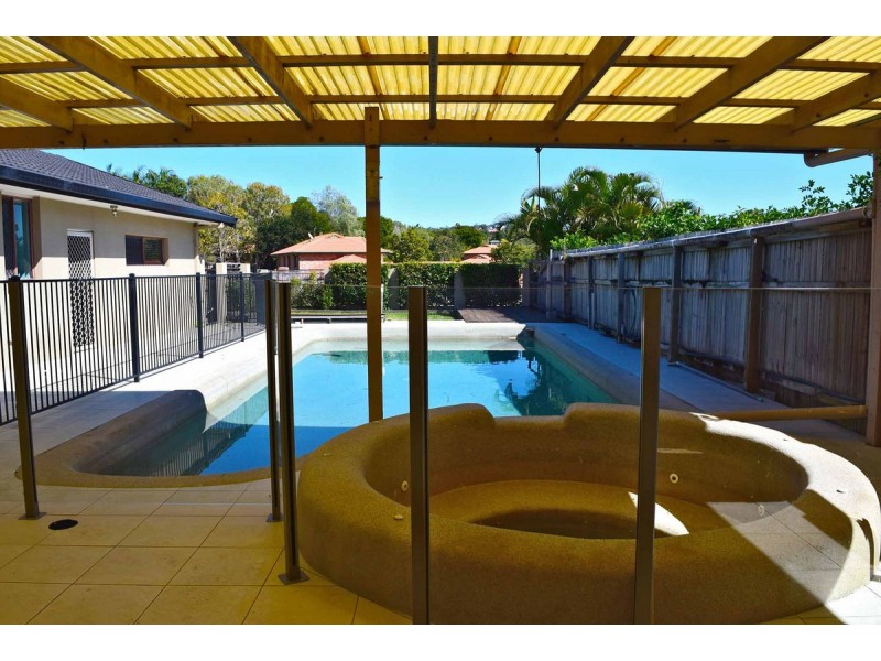 21 Murev Way, Carrara QLD 4211