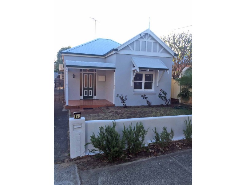 125 Eighth Avenue, Maylands WA 6051