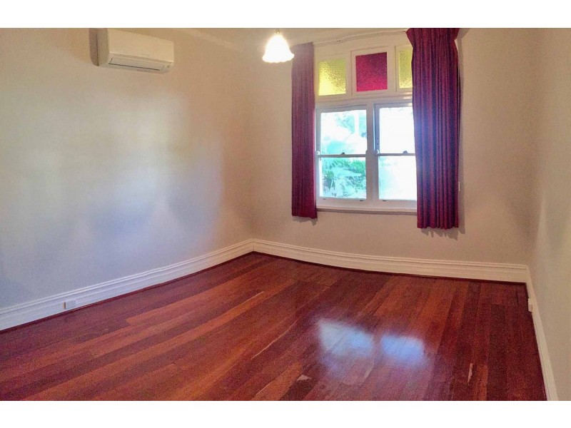 125 Eighth Avenue, Maylands WA 6051