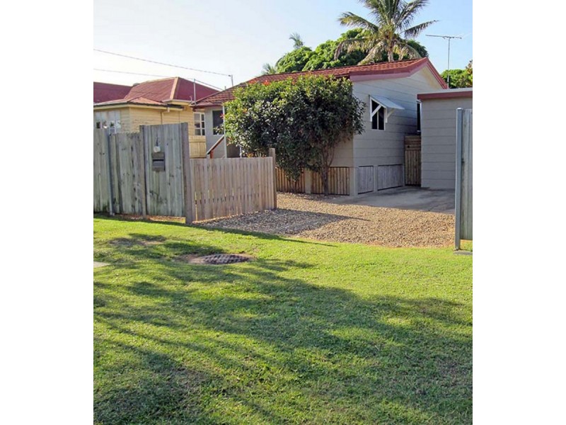 76A Ellen Street, Woody Point QLD 4019