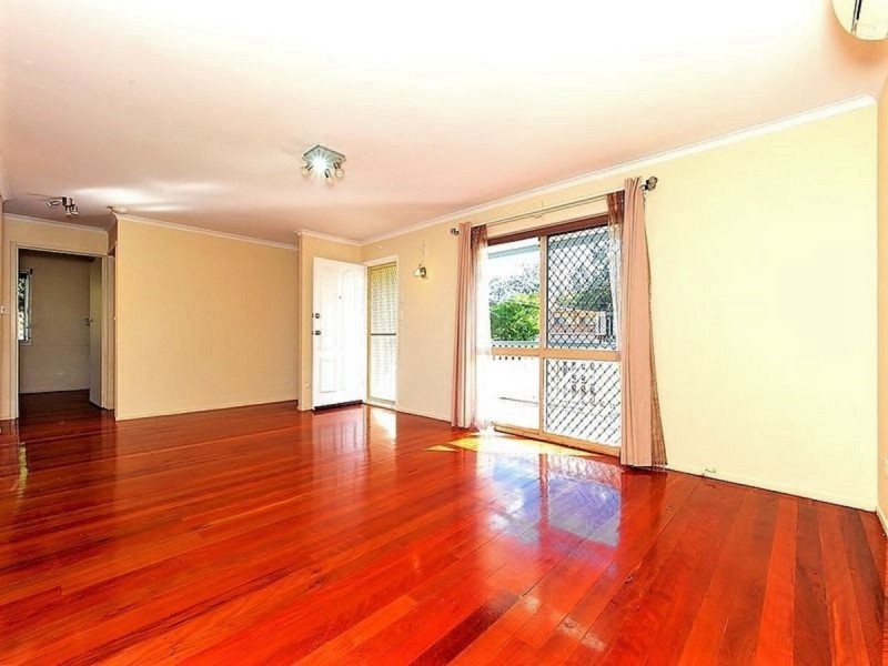 10 View Street, Kingston QLD 4114