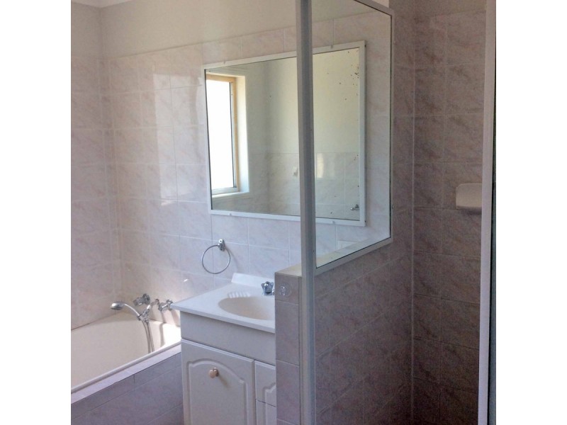 1B/51 Parker Street, Goodna QLD 4300