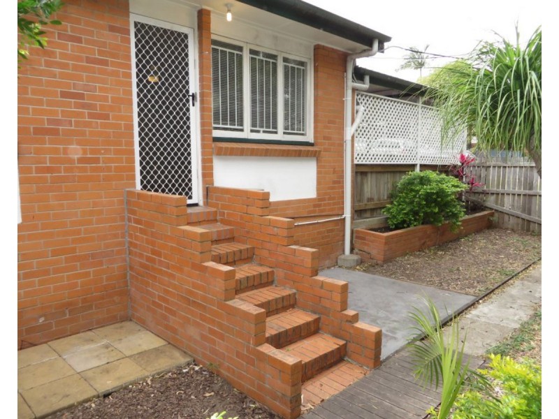 1/65 Bunya Street, Greenslopes QLD 4120