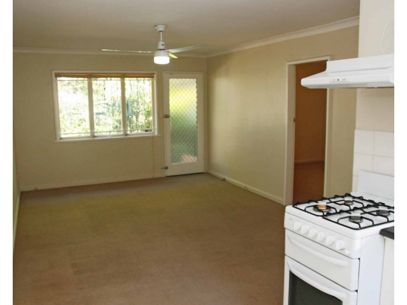 1/65 Bunya Street, Greenslopes QLD 4120