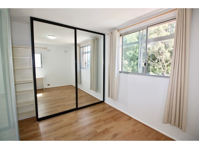 8/24 Ocean Street, Bondi NSW 2026