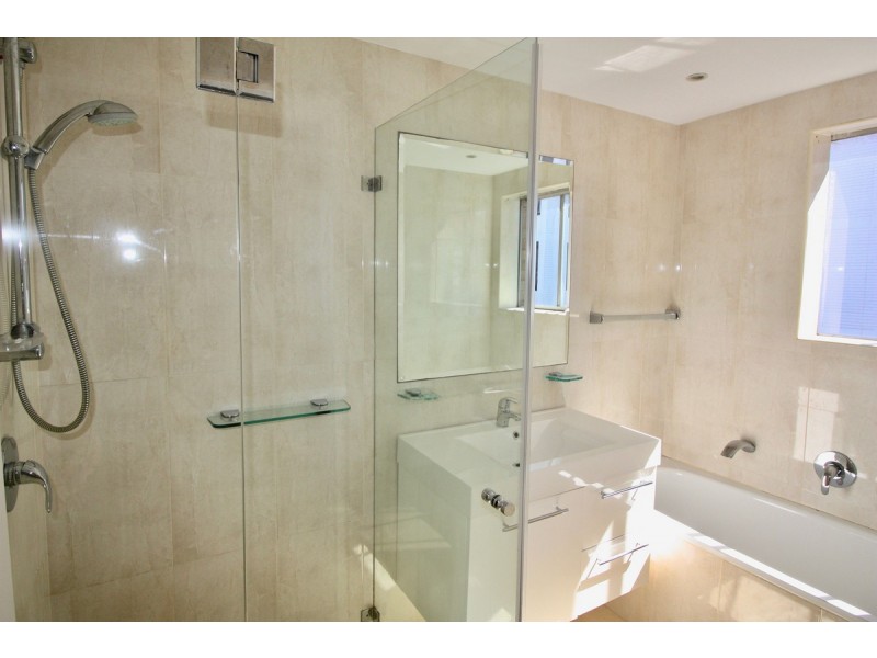 8/24 Ocean Street, Bondi NSW 2026