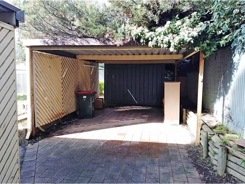 21 Barrdickson Crescent, Happy Valley SA 5159