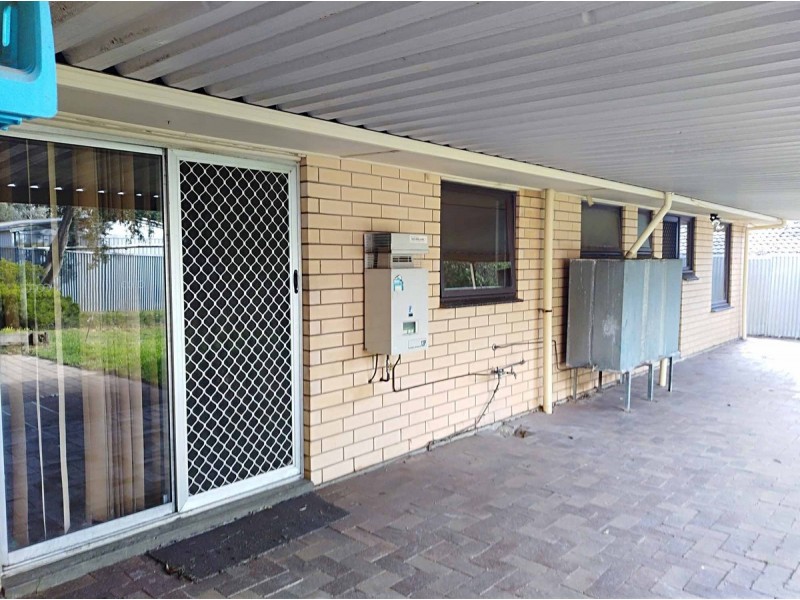 21 Barrdickson Crescent, Happy Valley SA 5159