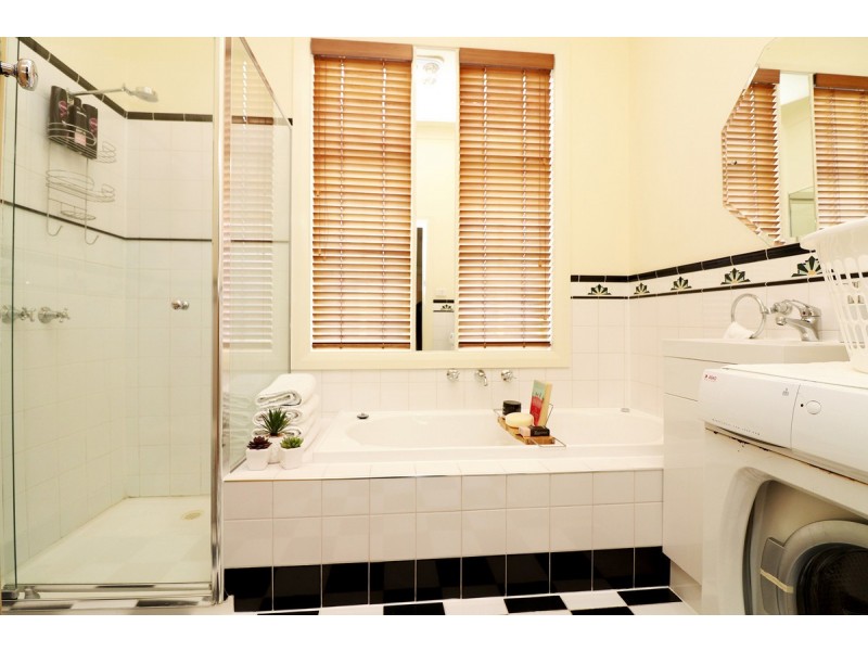 19 Pearson Street, Brunswick VIC 3056