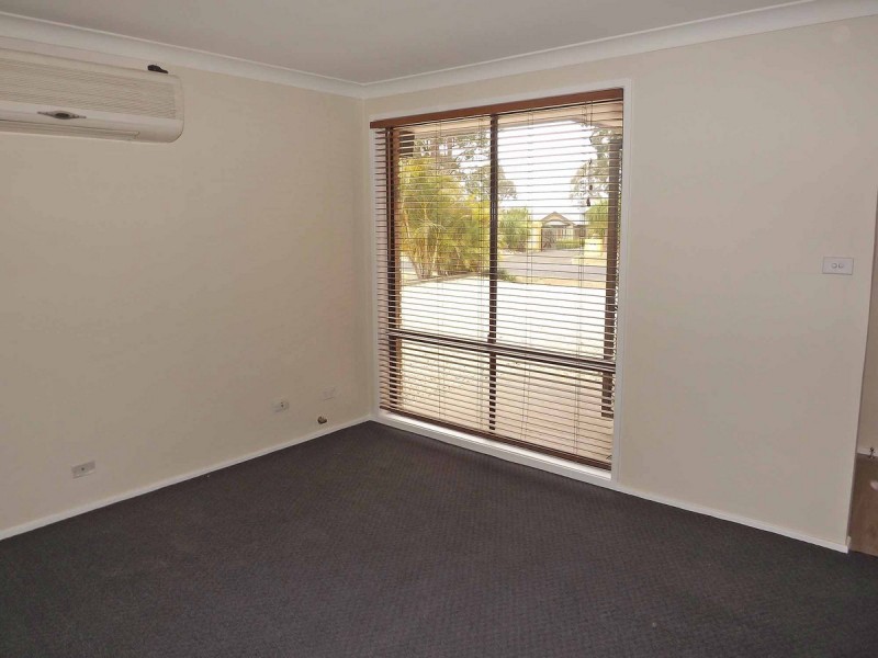 52 Illingworth Road, Yellow Rock NSW 2777