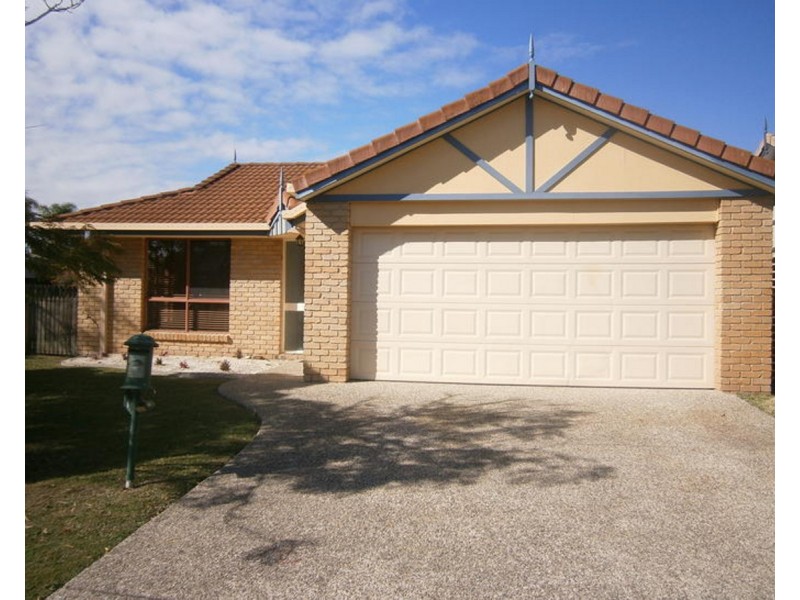 2 Bowerbird Place Street, Burleigh Waters QLD 4220