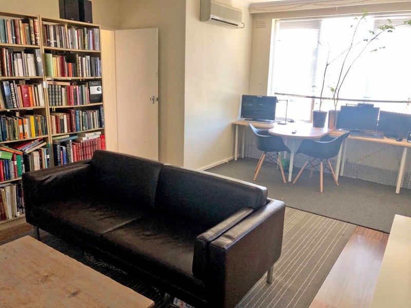 9/10 Middle Road, Maribyrnong VIC 3032