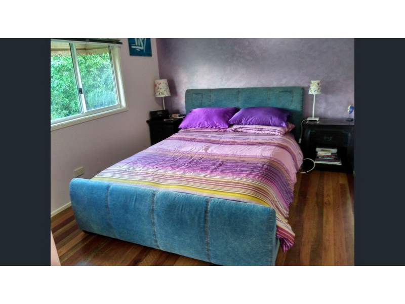 80 Marland Street, Kenmore QLD 4069