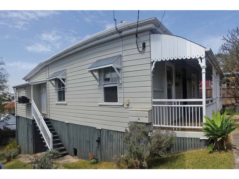 25 Confederate Street, Red Hill QLD 4059
