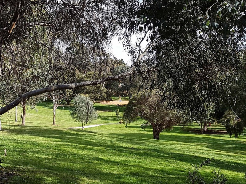 4/1013 Riversdale Road, Surrey Hills VIC 3127