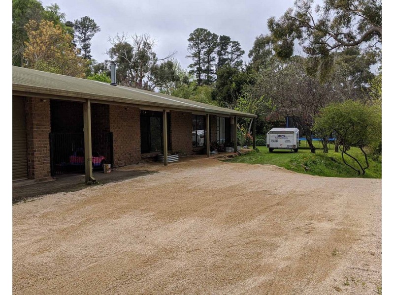 24 Rudall Avenue, Crafers SA 5152