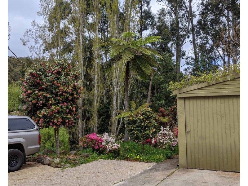 24 Rudall Avenue, Crafers SA 5152
