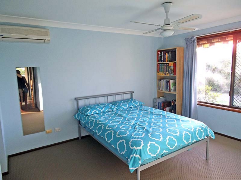 4 Churchill Court, Carrara QLD 4211