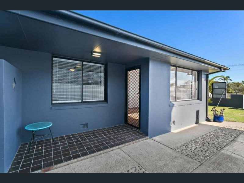 1/37 Osborne Parade, Warilla NSW 2528