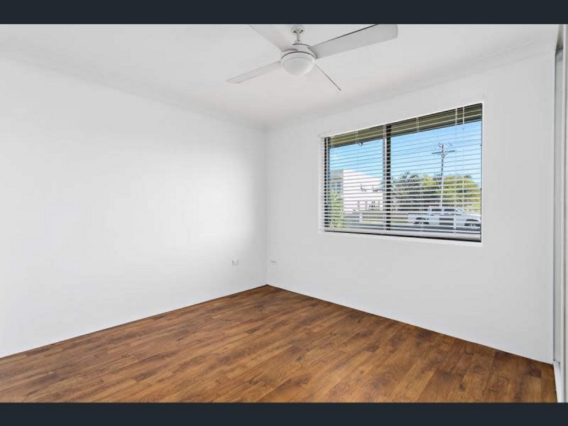 1/37 Osborne Parade, Warilla NSW 2528