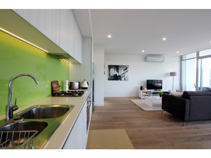 109/356 Barkly Street, Elwood VIC 3184