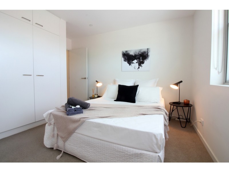 109/356 Barkly Street, Elwood VIC 3184