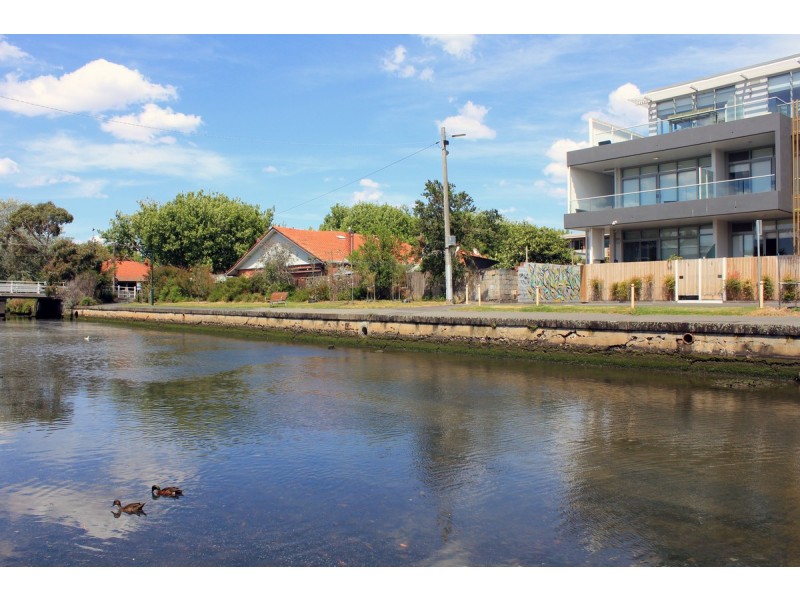 109/356 Barkly Street, Elwood VIC 3184