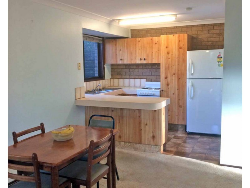 1/52 Musgrave Avenue, Southport QLD 4215