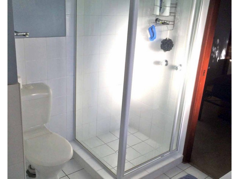 1/52 Musgrave Avenue, Southport QLD 4215