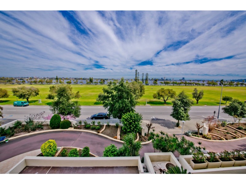 23/60 Terrace Road, East Perth WA 6004