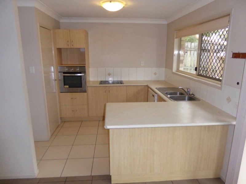 26 Kirkstall Street, Holmview QLD 4207