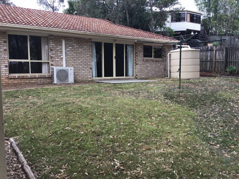 26 Kirkstall Street, Holmview QLD 4207