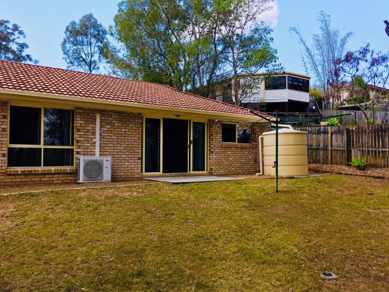 26 Kirkstall Street, Holmview QLD 4207