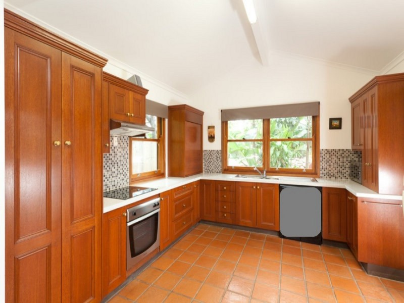 778 Moggill Road, Chapel Hill QLD 4069