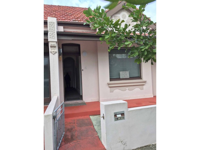 31 Fernbank Street, Marrickville NSW 2204