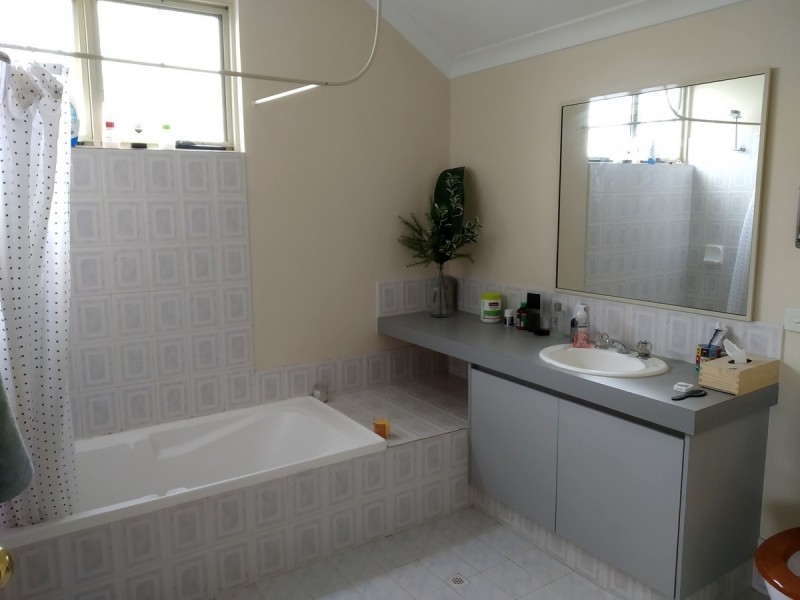 7 Boas Place, Hilton WA 6163