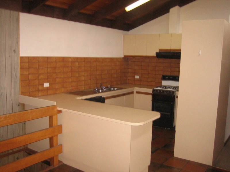 3/31 Barkly Street, Carlton VIC 3053