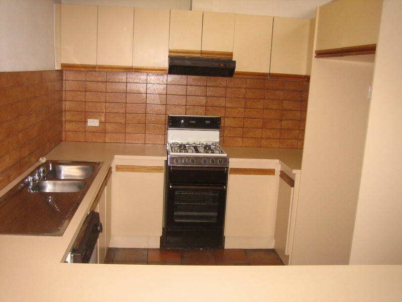 3/31 Barkly Street, Carlton VIC 3053