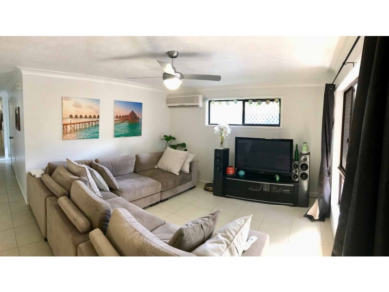2/7 Flora Close, Burleigh Waters QLD 4220