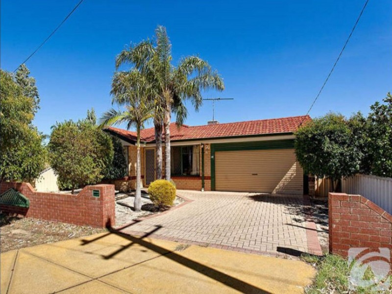 10 Santara Court, Seville Grove WA 6112