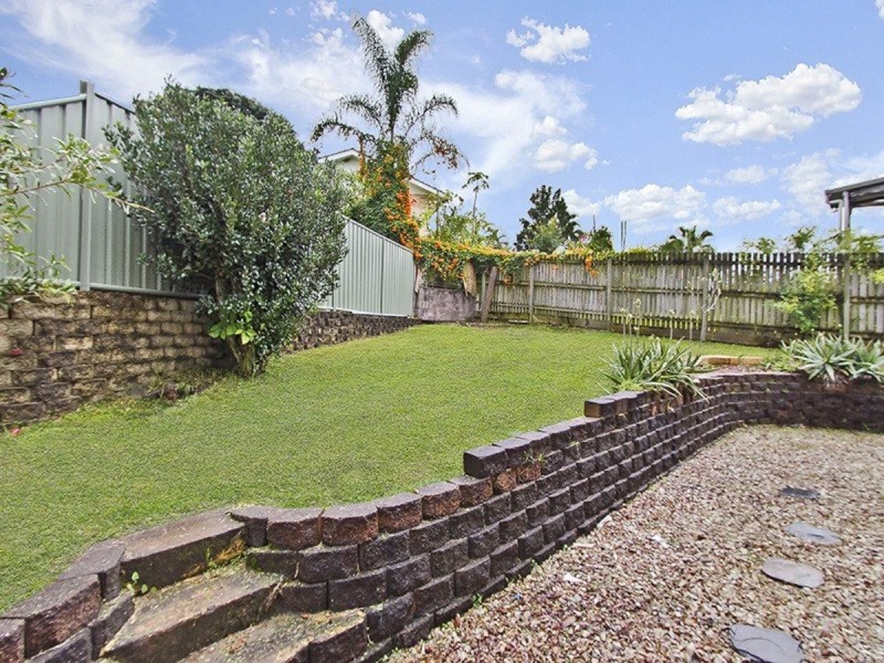 10 Azalea Street, Daisy Hill QLD 4127
